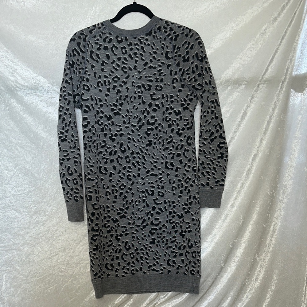 LOFT Gray Animal Print Long Sleeve Dress